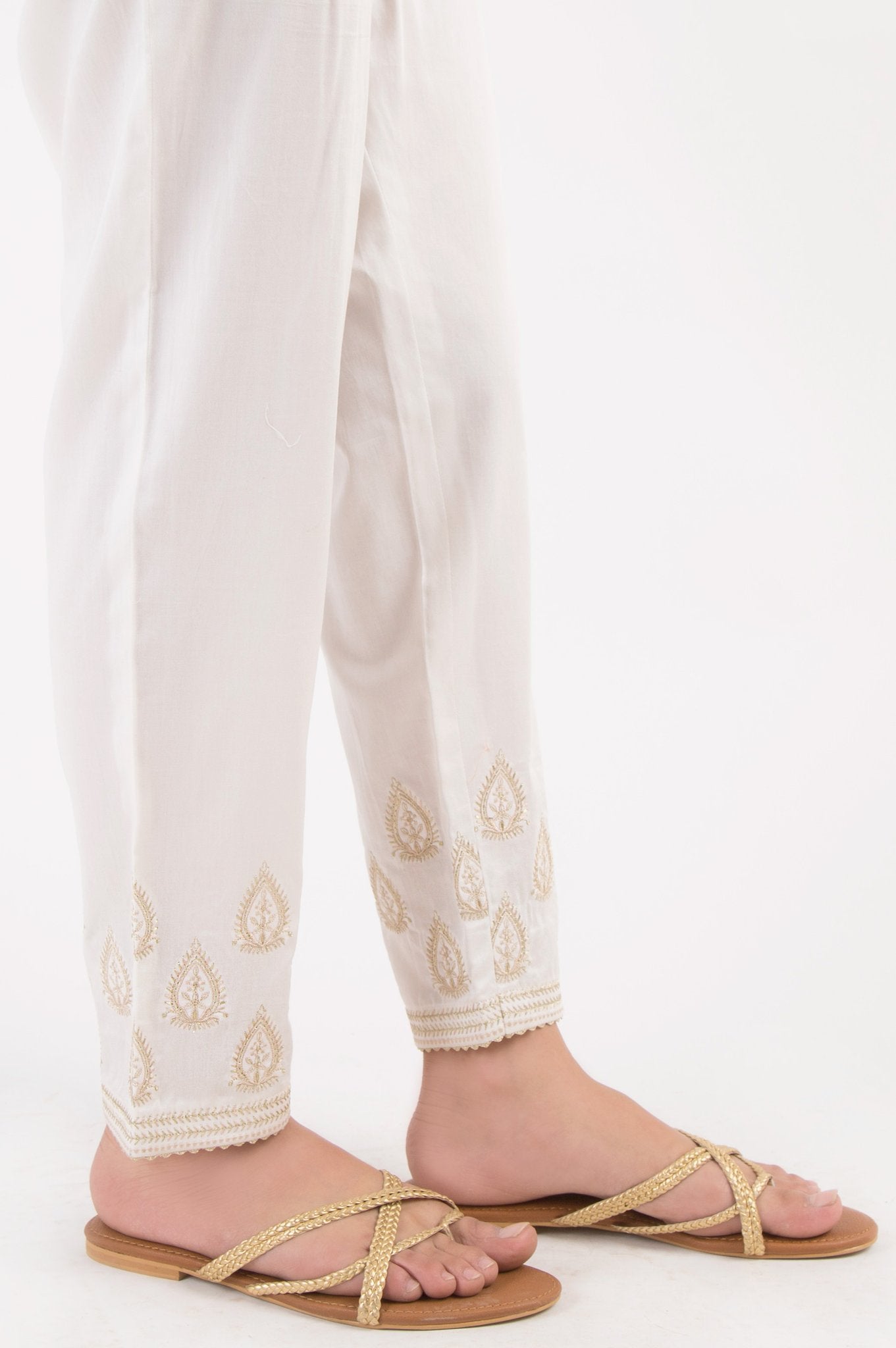 Pin by Khanzarish Khanzarish on Pants | Womens pants design, Embroidered  blouse designs, Women trousers design